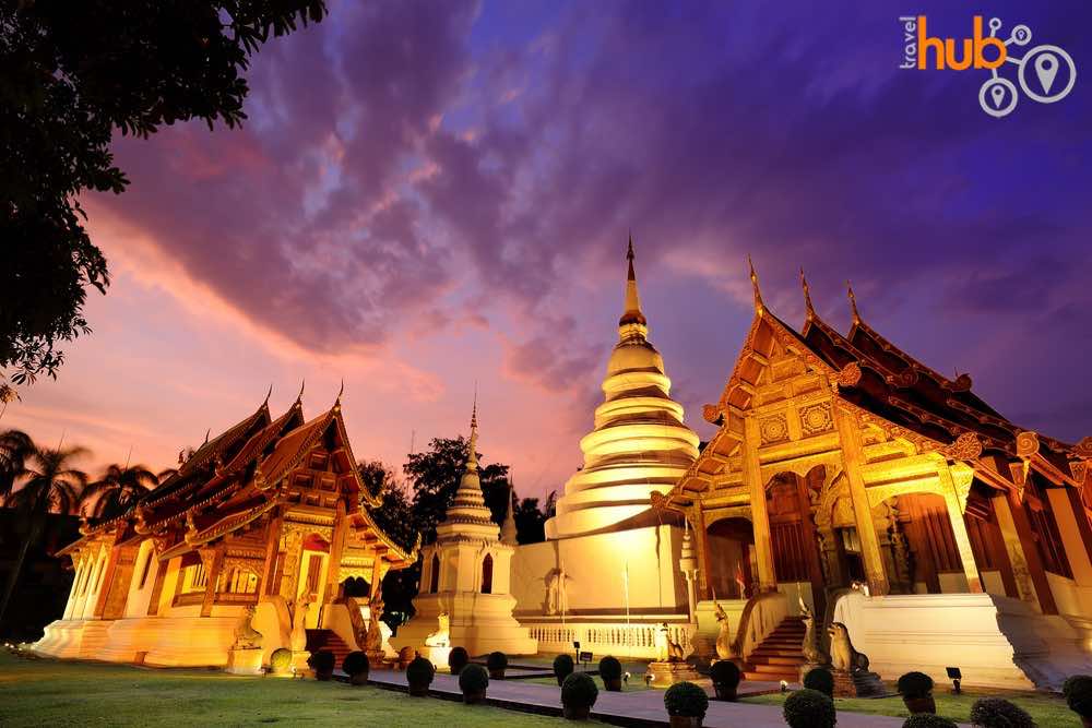 Wat Phra Singh at dusk