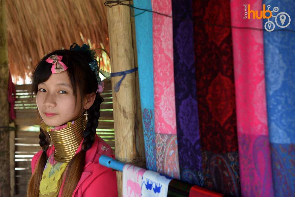 A Karen Long neck girl at Baan Tong Luang
