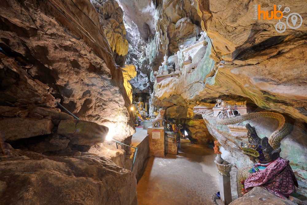 We will take a lamp lit tour of some of the deeper caverns at Chiang Dao Cave
