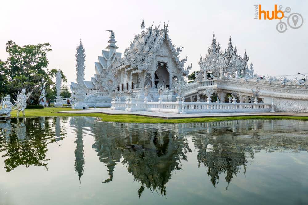 You will visit the stunning Wat Rong Khun on the trip to Chiang Rai