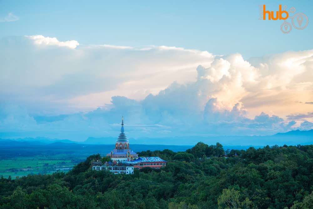 Thaton Temple overlooks the Kok River Valley