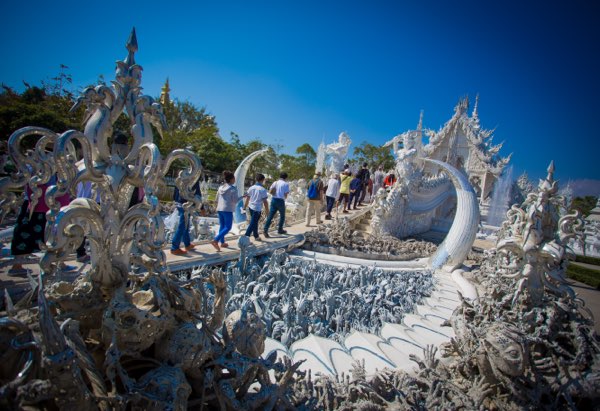 White temple tour Chiang Rai